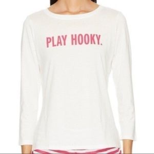 Kate Spade ‘Play Hooky” soft tee t-shirt L